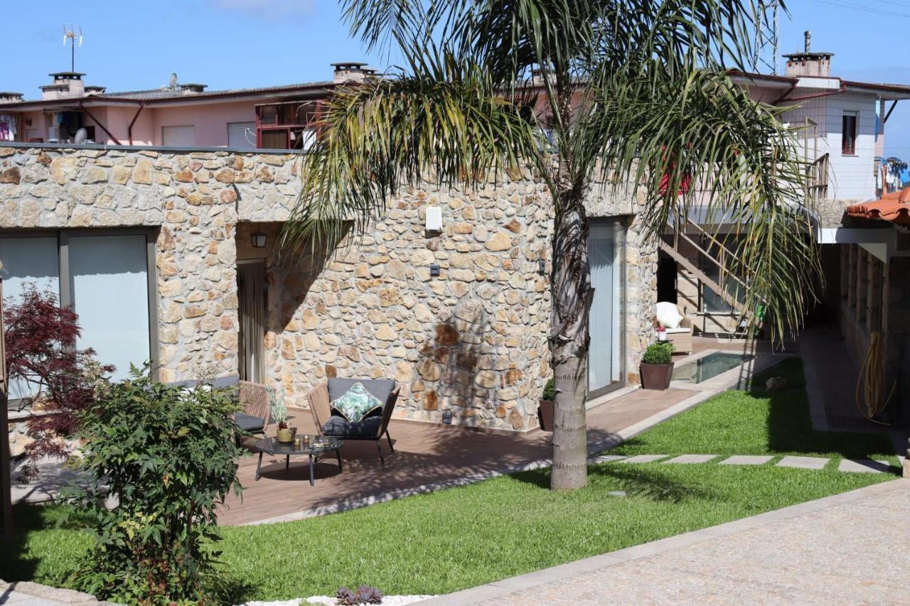 Deluxe Villa Home, Peace & Spa ヴィラ・ド・コンデ エクステリア 写真