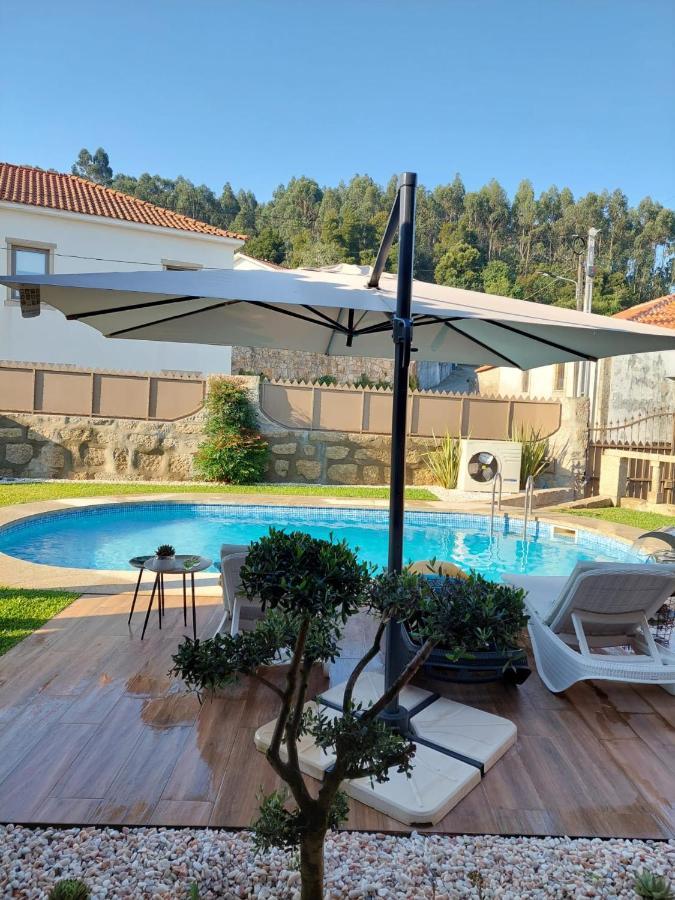 Deluxe Villa Home, Peace & Spa ヴィラ・ド・コンデ エクステリア 写真